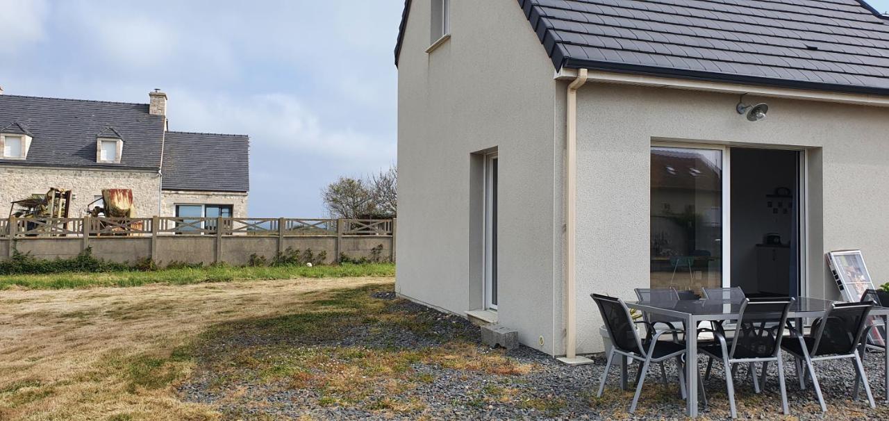 Maison Vue Mer: Seaside Comfort With Garden Terrace Vierville-sur-Mer