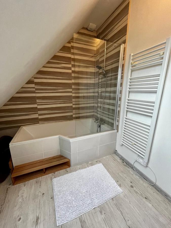 Maison Vue Mer: Seaside Comfort With Garden Terrace *